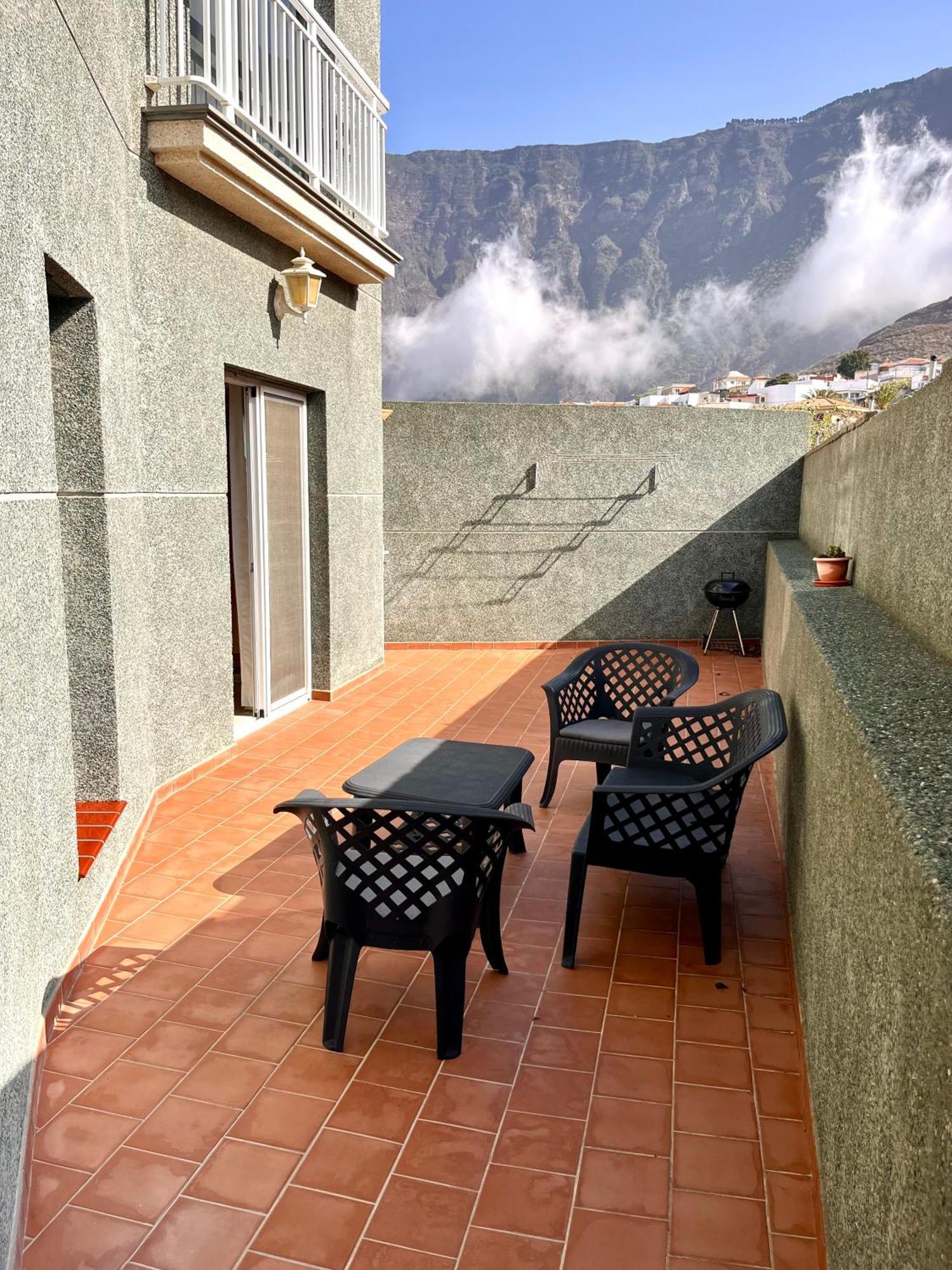 Apartamentos Edalmar Frontera Luaran gambar