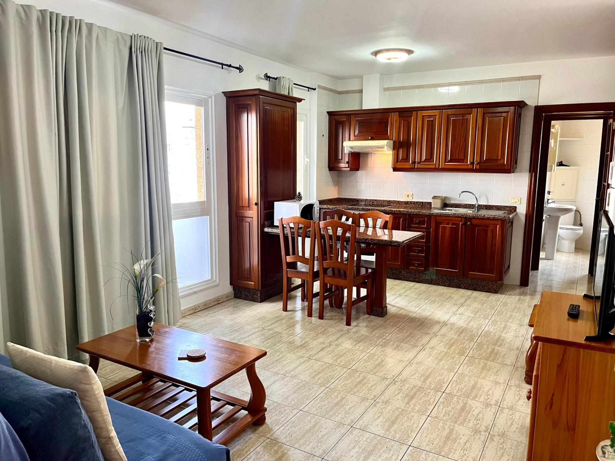 Apartamentos Edalmar Frontera Luaran gambar