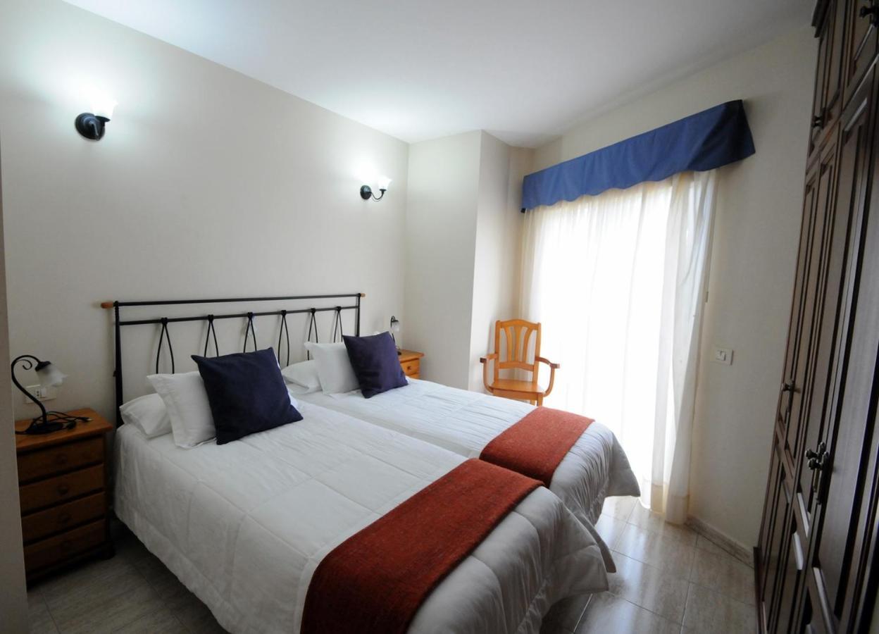 Apartamentos Edalmar Frontera Luaran gambar