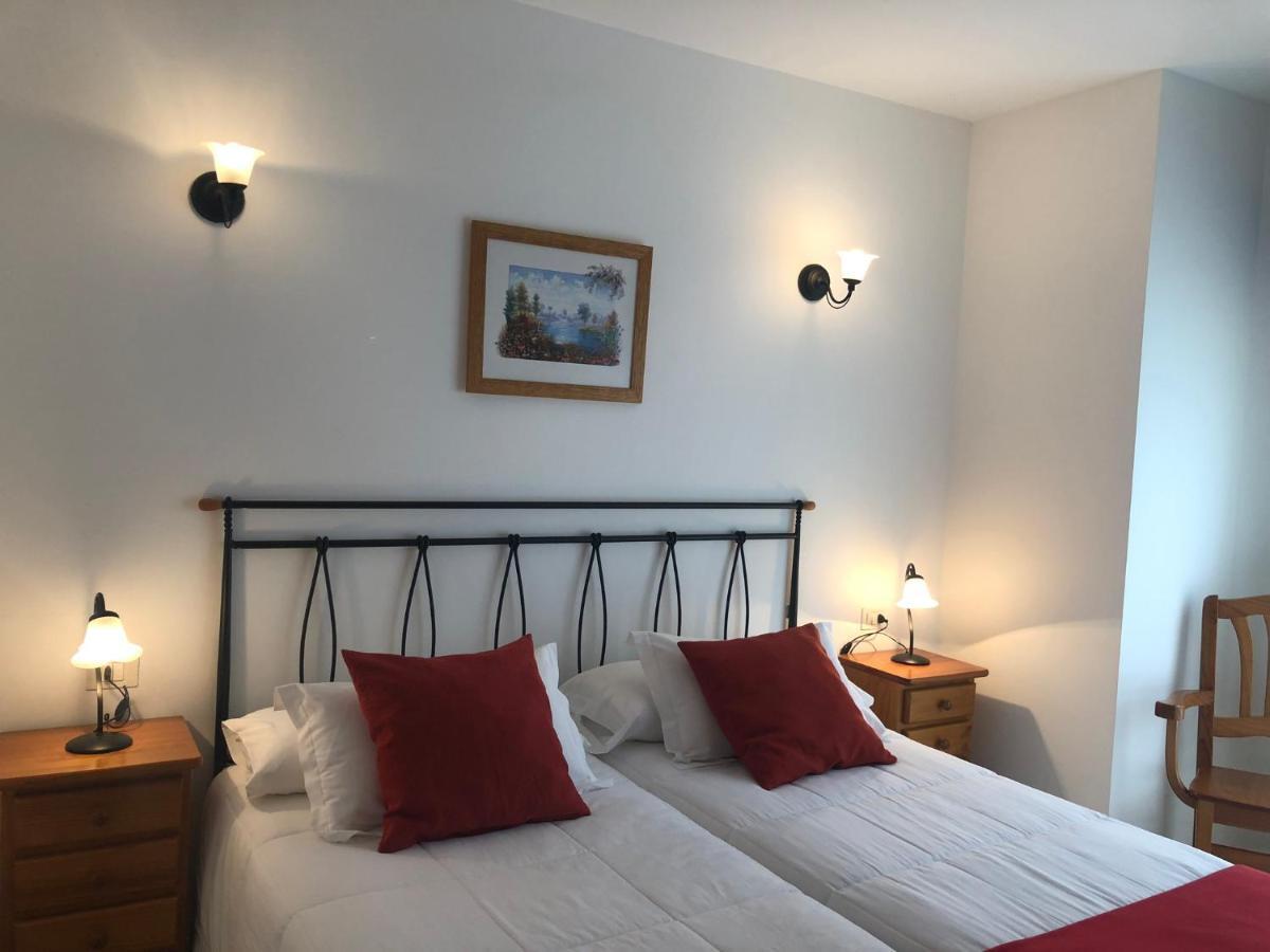 Apartamentos Edalmar Frontera Luaran gambar